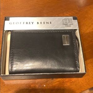 Geoffrey Beene credit card trifold